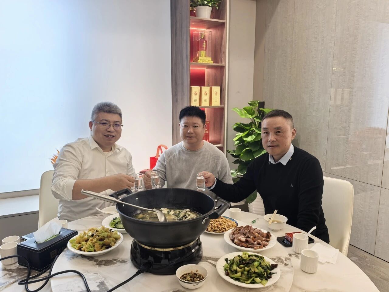 1767083755935001.jpg 微信图片_2025-12-30_163237_579.jpg